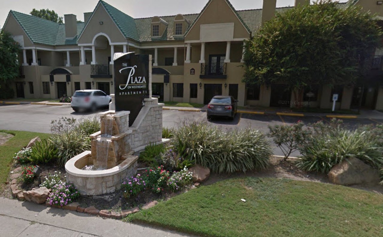 Siena on Westheimer - Entrance - Photo 2 of 17