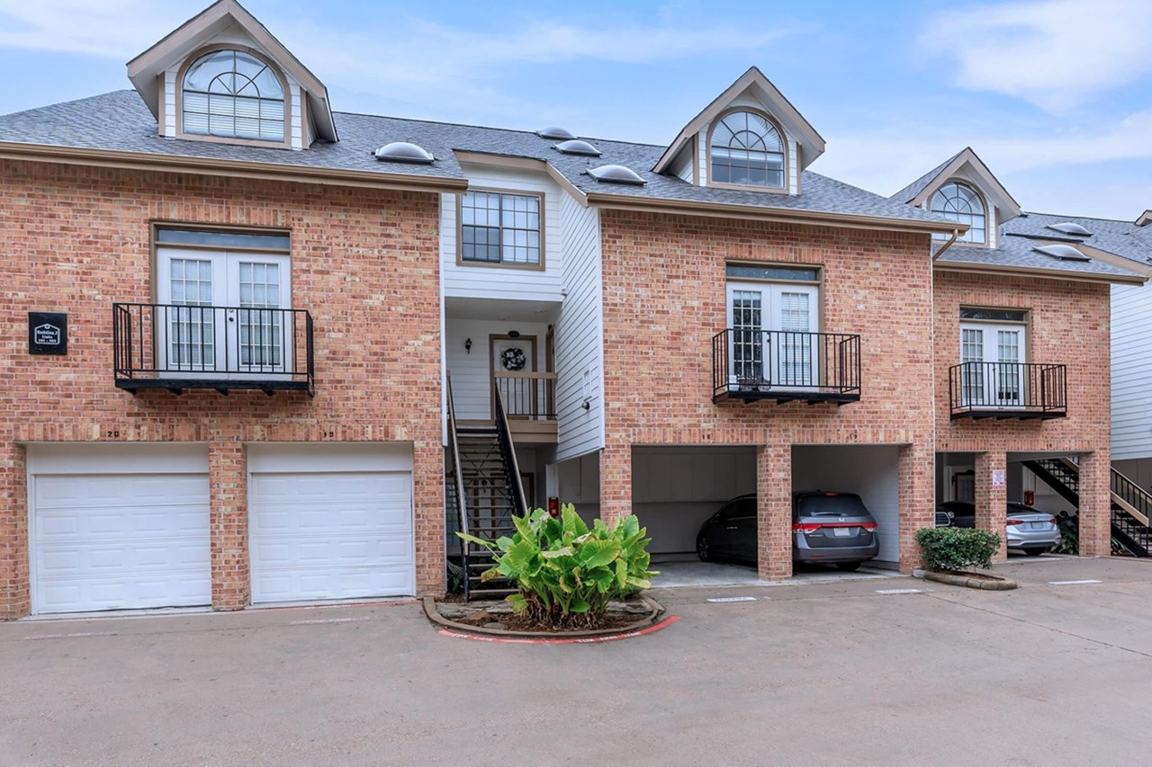 Arbor Point - Houston, TX - Photo 1 of 68
