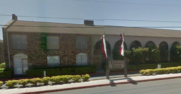 Terrace House Apartment