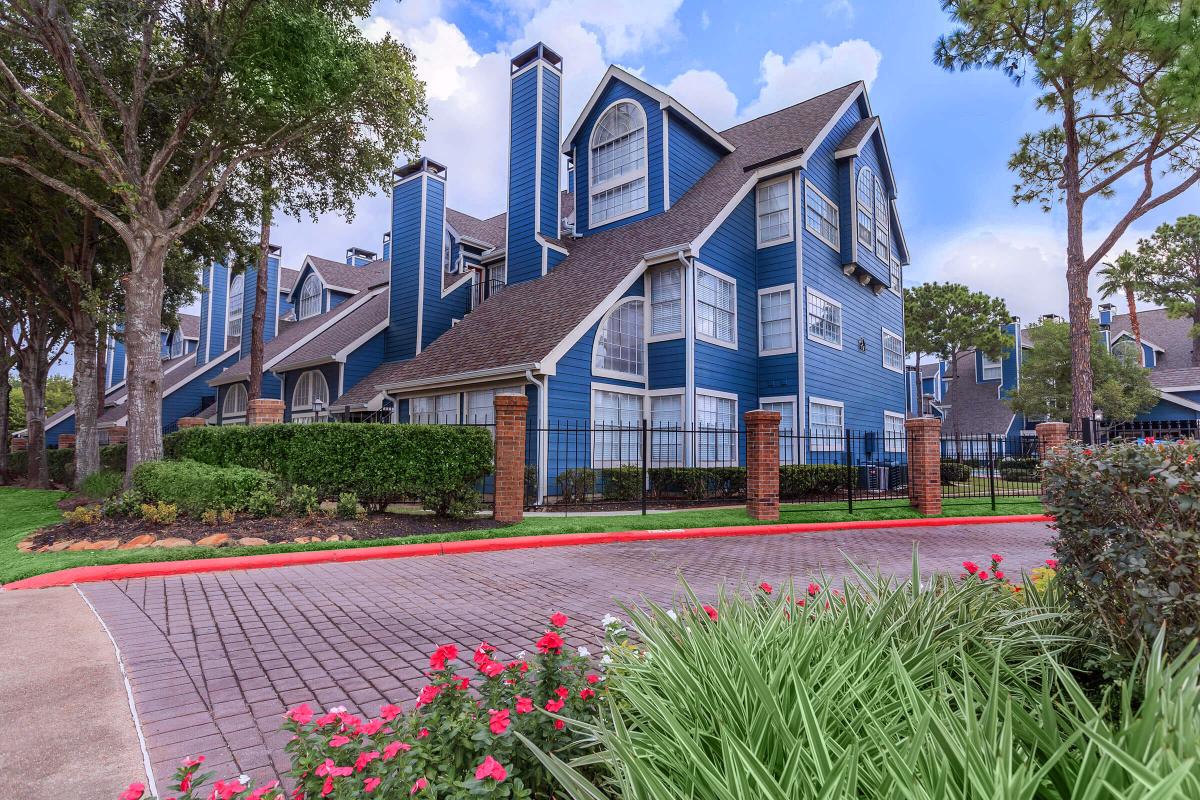 Brant Rock Apartments Houston 799+ for 1 & 2 Bed Apts