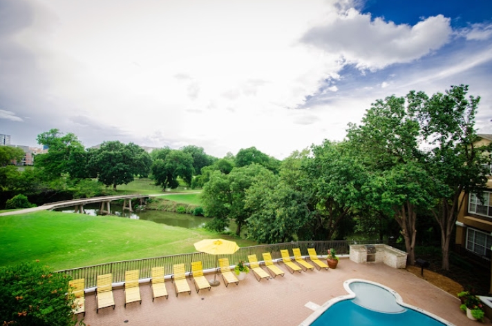 Fairways at Prestonwood - Exterior - Photo 3 of 24