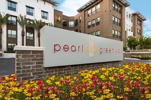 Pearl Greenway Apartments Houston Texas