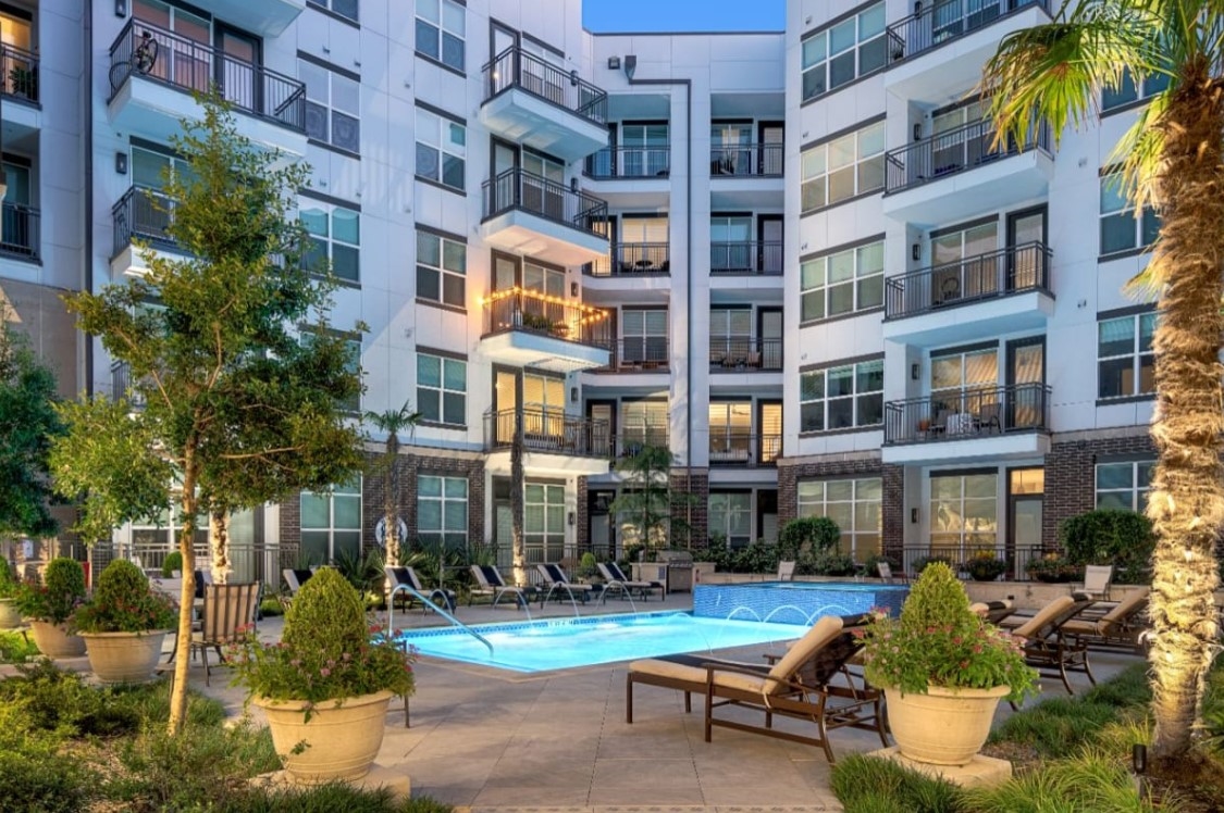 Luxia Swiss Avenue Dallas - $1303+ for 1 & 2 Bed Apts