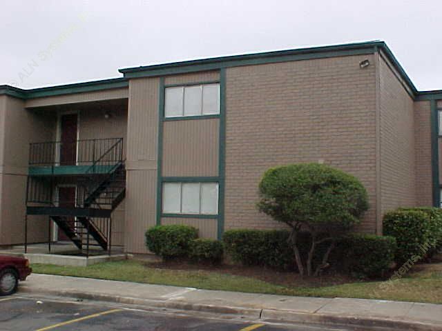 Spanish Creek Apartment