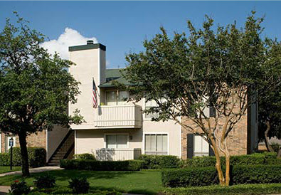 Preston Pointe Apartment