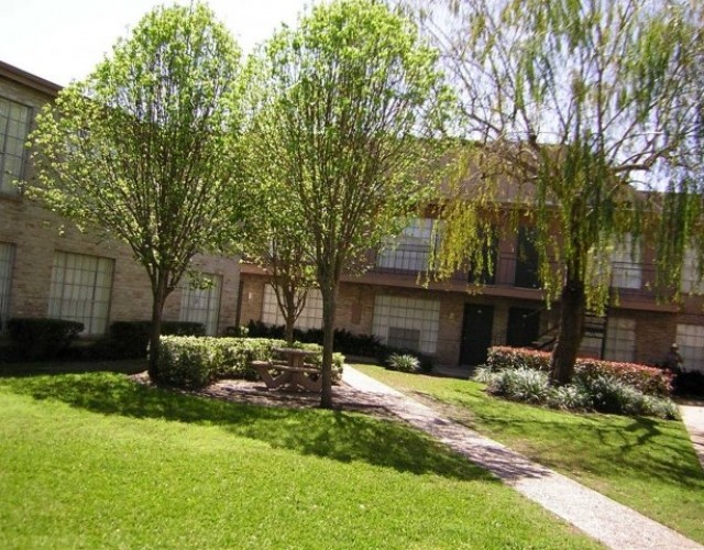 Unity Pointe Apartment