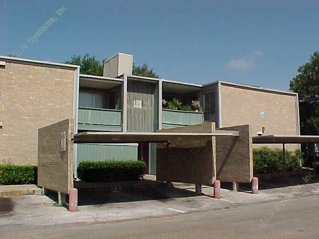 Spanish Point Apartment