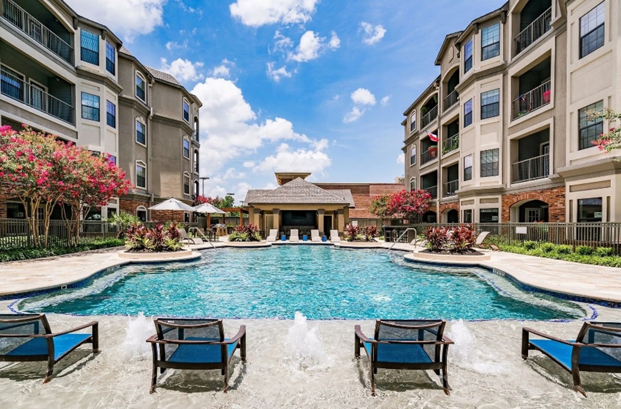 Jaxon - Kingwood, TX - Photo 1 of 18