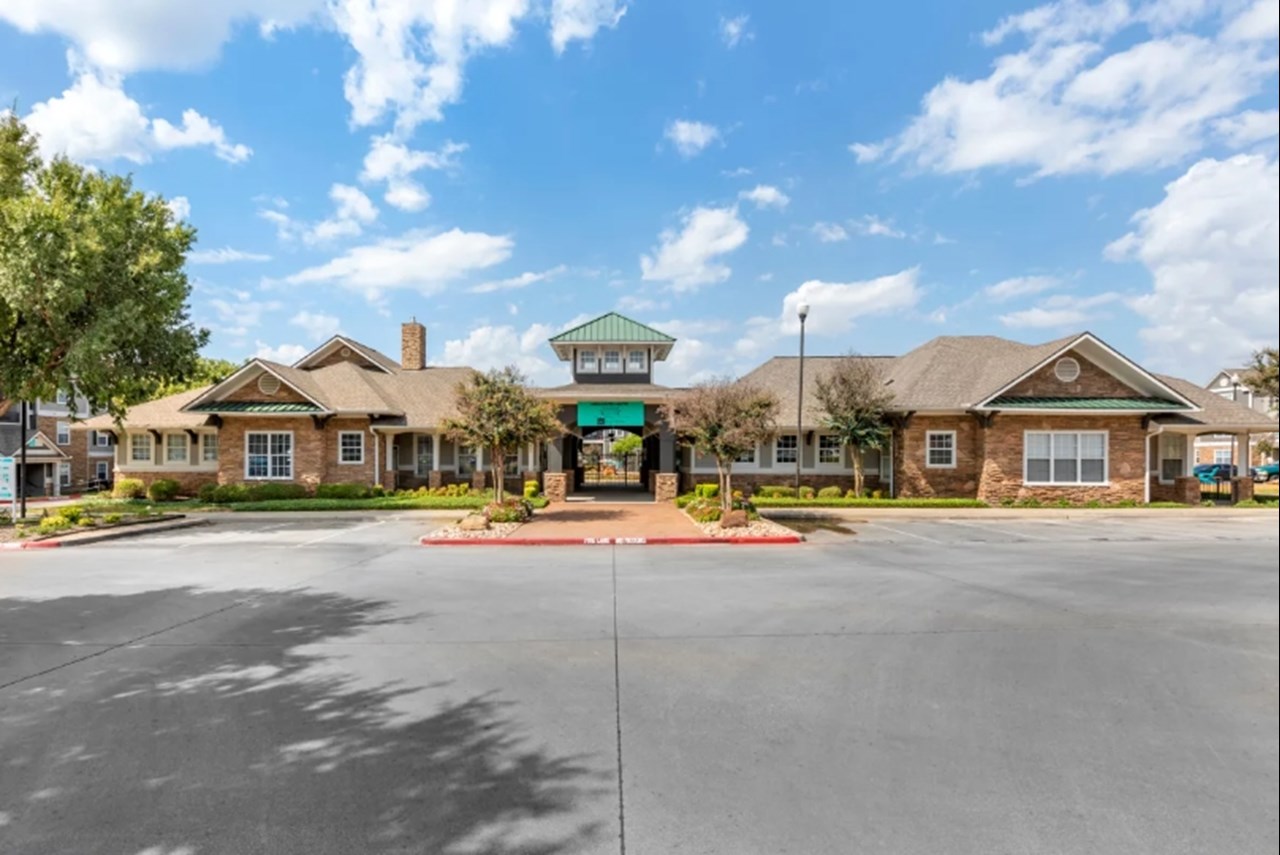 Astoria - Denton, TX - Photo 1 of 20