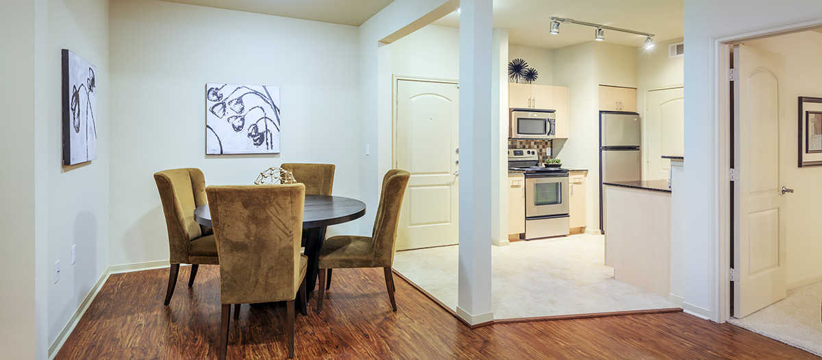 MAA Heights - Dining/Kitchen - Photo 8 of 9