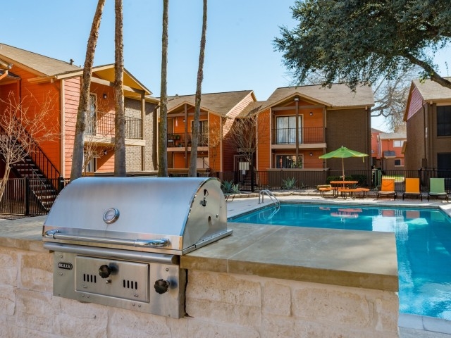 Urban Palms - BBQ - Photo 6 of 27