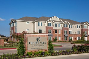 Delaney at Parkway Lakes Apartments Richmond Texas