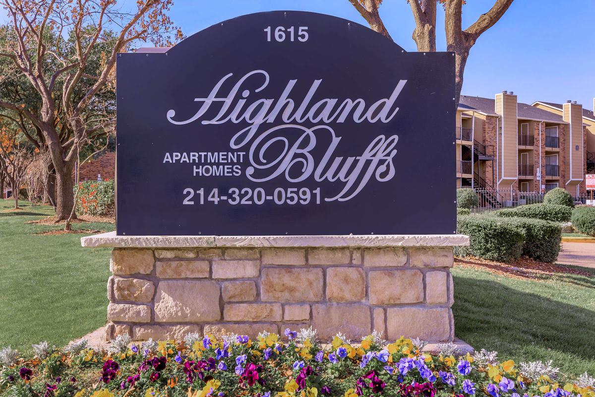 Highland Bluffs I Dallas 695 For 1 2 Bed Apts