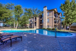 Waters Edge Villas Apartments Rowlett Texas