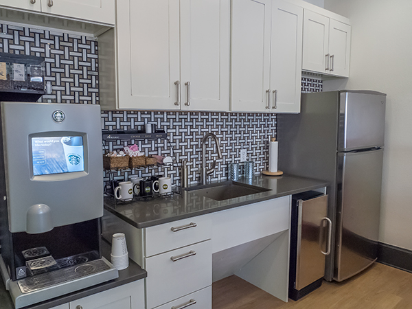 City Parc at Keller - Clubhouse - Photo 8 of 26