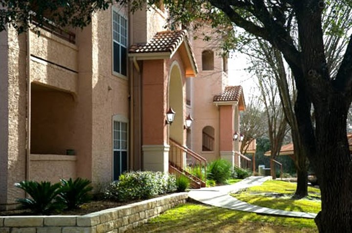 Mesa Verde Apartments