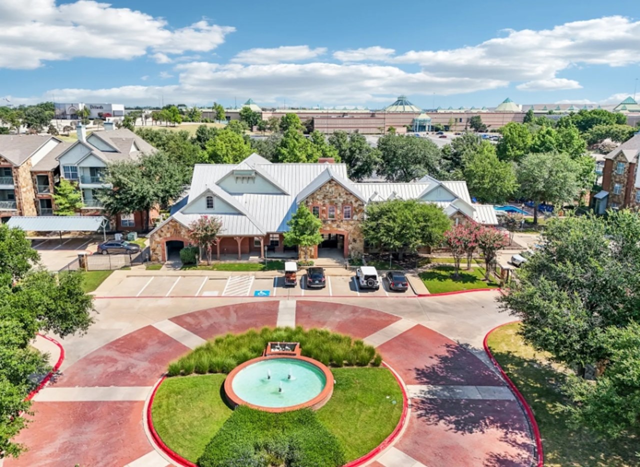 Bluffs at Vista Ridge - Lewisville, TX - Photo 1 of 20