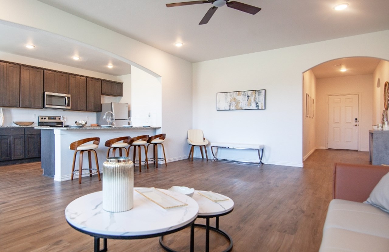 Mabank Meadows - Living Area - Photo 3 of 8