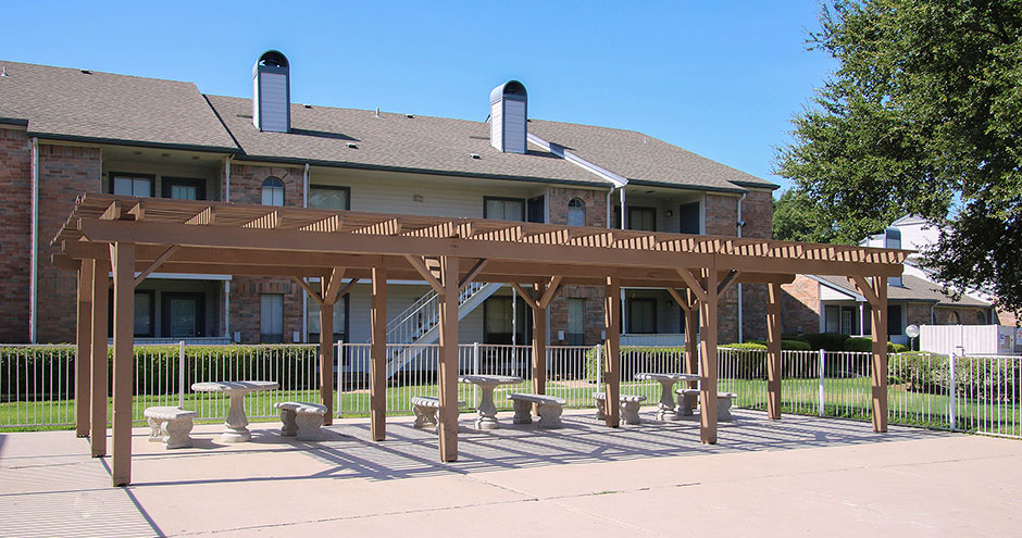 Venue at 8651 - Picnic Area - Photo 6 of 23