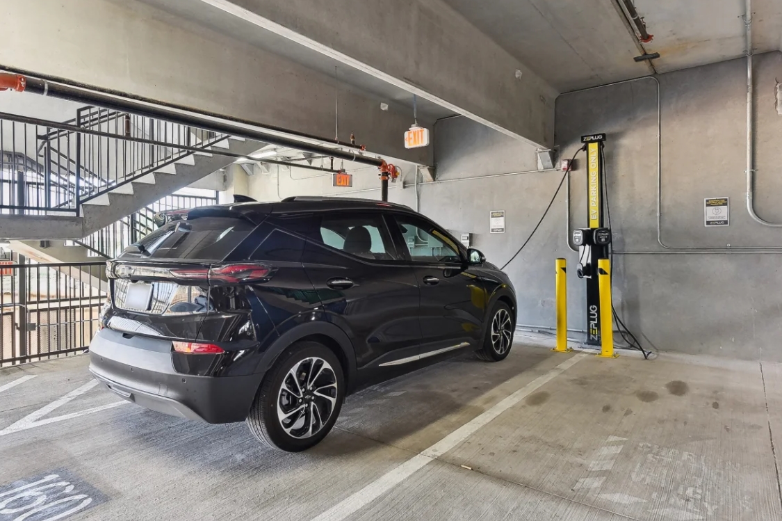 Bridge at Windsor Park - Car Charging Station - Photo 7 of 15