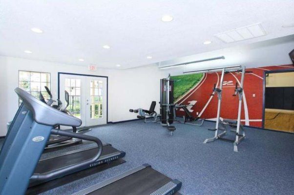 Gallery at Katy - Fitness - Photo 7 of 11
