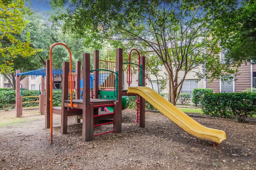 Seacrest - Playground - Photo 6 of 12