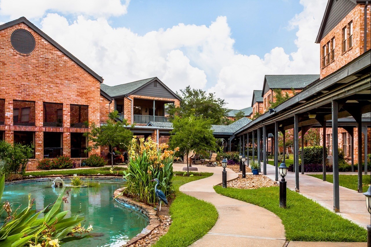 Tarrytowne Estates - Houston, TX - Photo 1 of 13